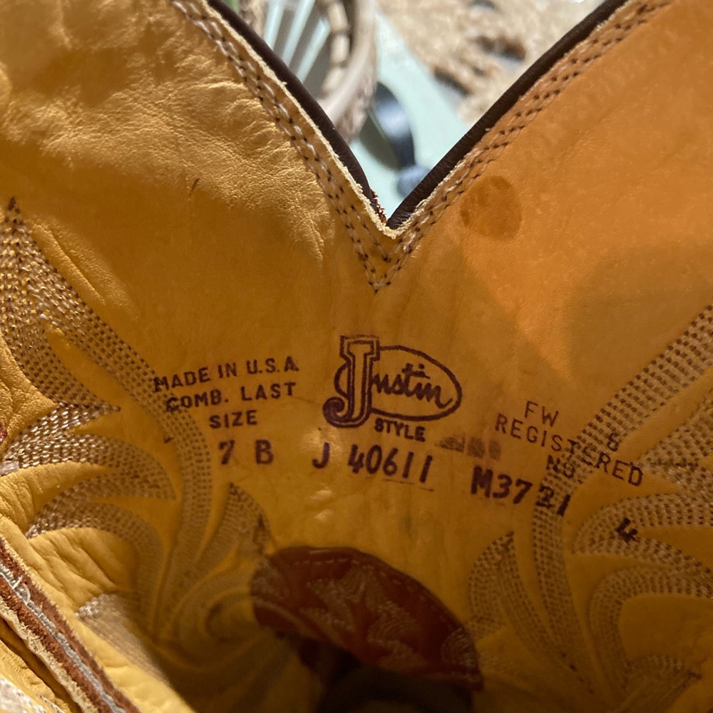 Justin Boots Tan Leather Western Footwear - Picture 9 of 12
